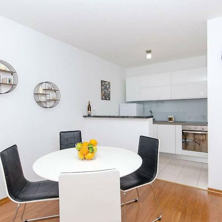 Apartment Sara Split Bagian luar foto